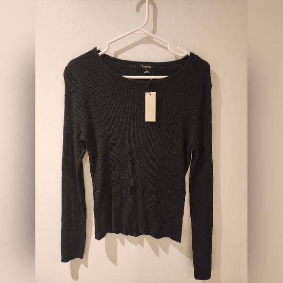 Black long sleeve - Picture 2 of 5